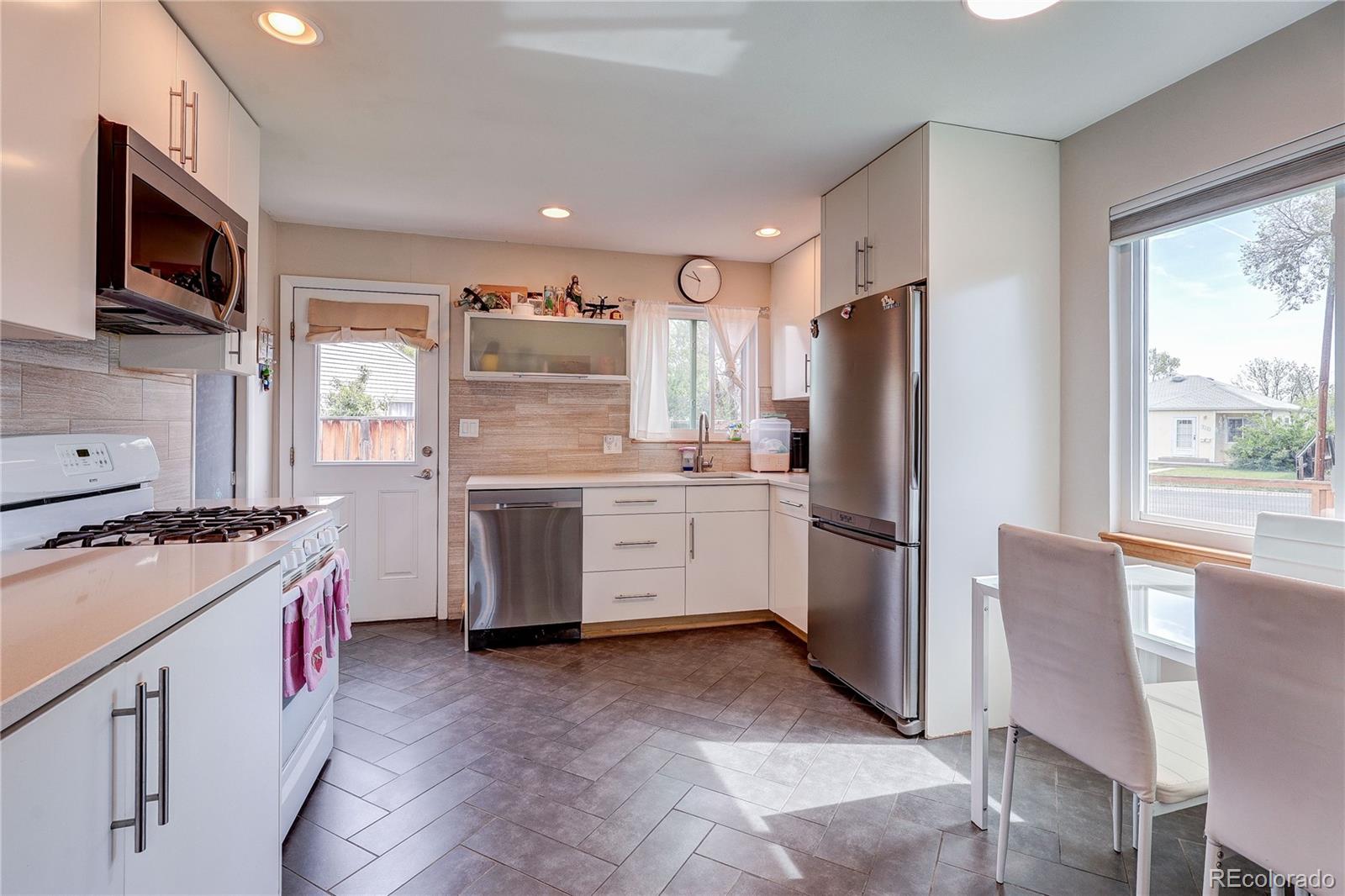 Homes for sale in Aurora, CO | 705 Newark St, Aurora, CO 80010 | MLS# 7459423