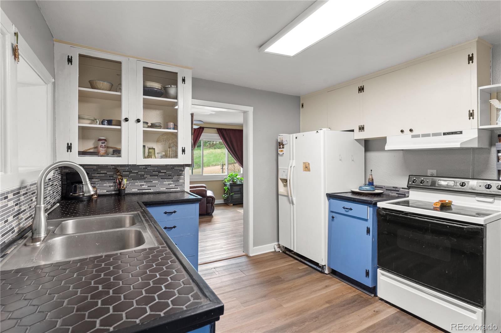 Homes for sale in Palmer Lake, CO | 20 Larkspur St, Palmer Lake, CO 80133 | MLS# 1906720