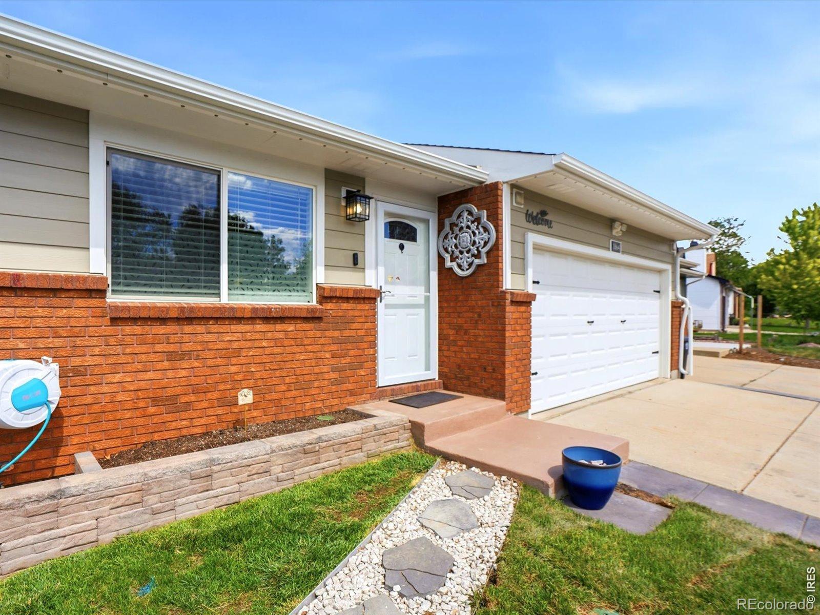 2nd image of 1864 Mount Sneffels St, Longmont, CO 80504 | MLS# IR1061090