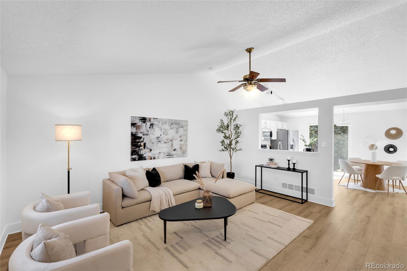 2nd image of 12080 Grape Wy, Thornton, CO 80241 | MLS# 4098782