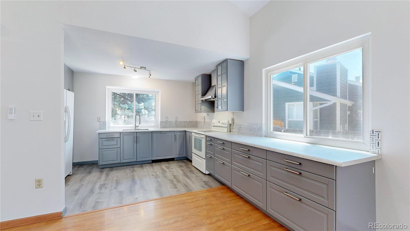 3rd image of 4381 E 126Th Pl, Thornton, CO 80241 | MLS# 2685980