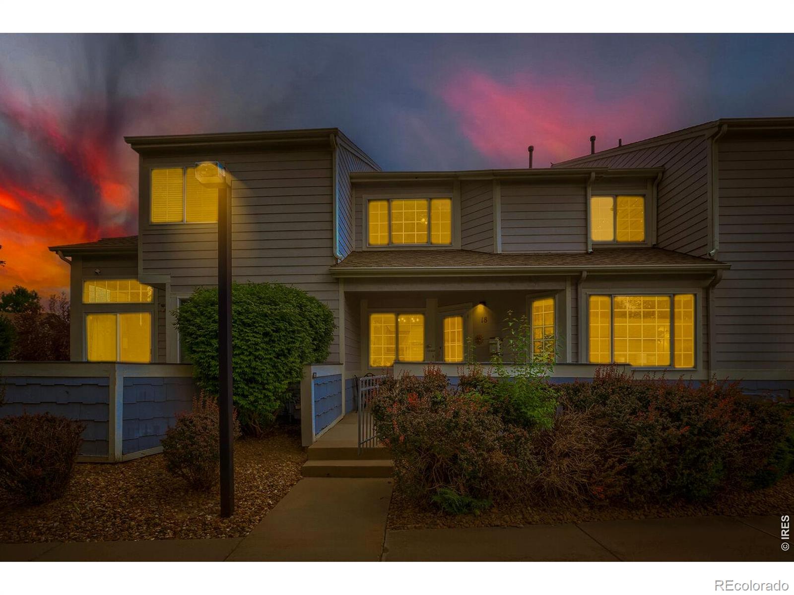 2nd image of 1419 Red Mountain Dr #18, Longmont, CO 80504 | MLS# IR1061654