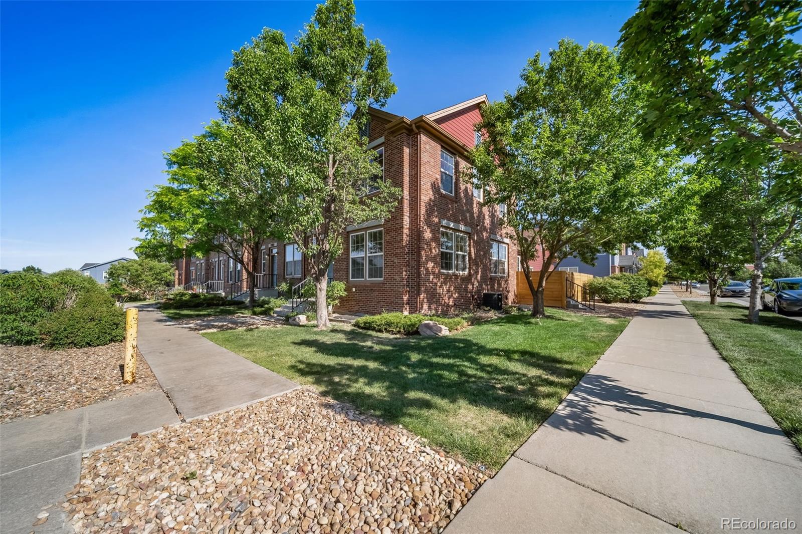 Homes for sale in Aurora, CO | 23372 E Chenango Pl, Aurora, CO 80016 | MLS# 5971958
