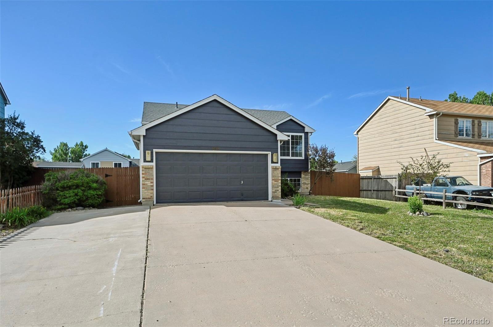 Homes for sale in Fountain, CO | 858 Marshall Dr, Fountain, CO 80817 | MLS# 7325160