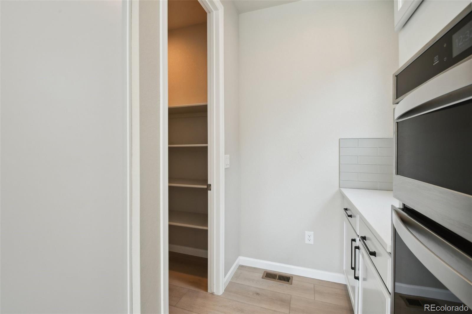 5th image of 248 Hampshire Ln, Castle Pines, CO 80108 | MLS# 3794906