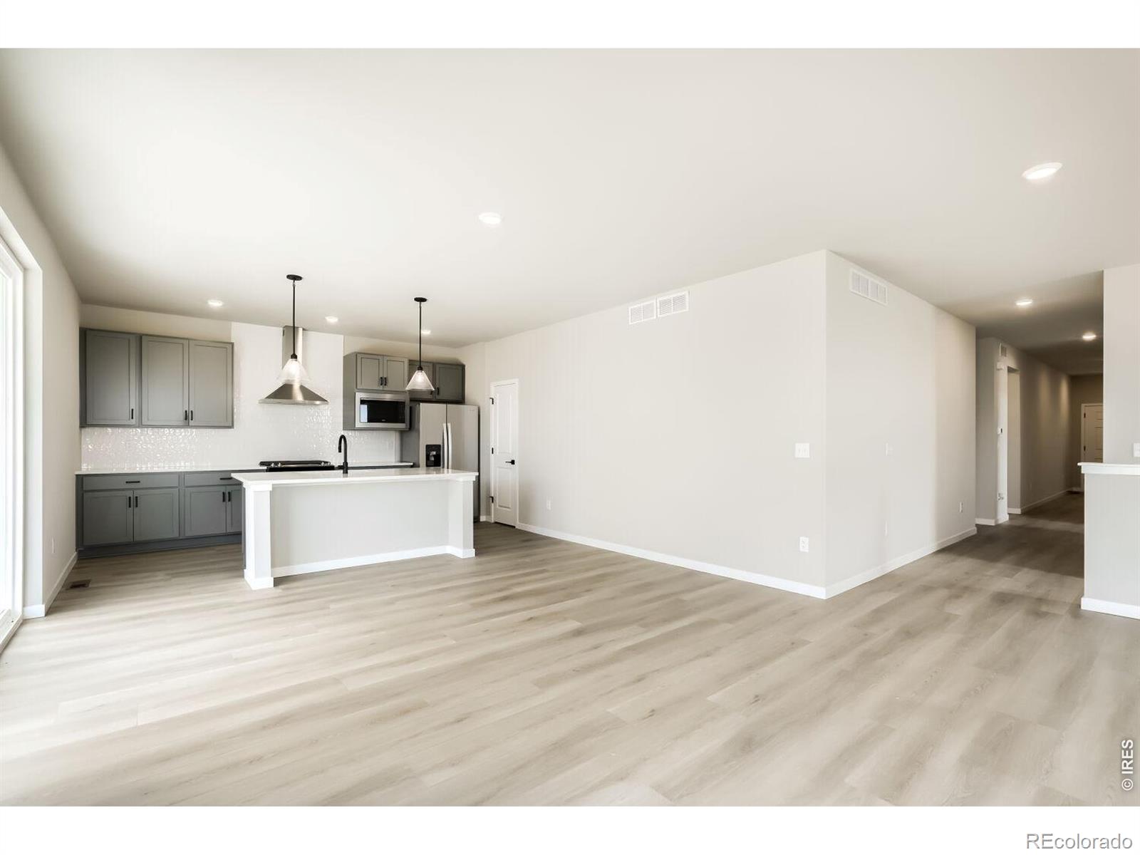 4th image of 191 Buckwheat Ln, Berthoud, CO 80513 | MLS# IR1062419