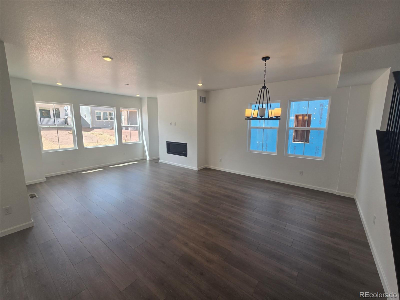 4th image of 8701 Pennycress Dr, Littleton, CO 80125 | MLS# 5268443