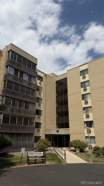 3rd image of 13661 E Marina Dr #204, Aurora, CO 80014 | MLS# 4434827