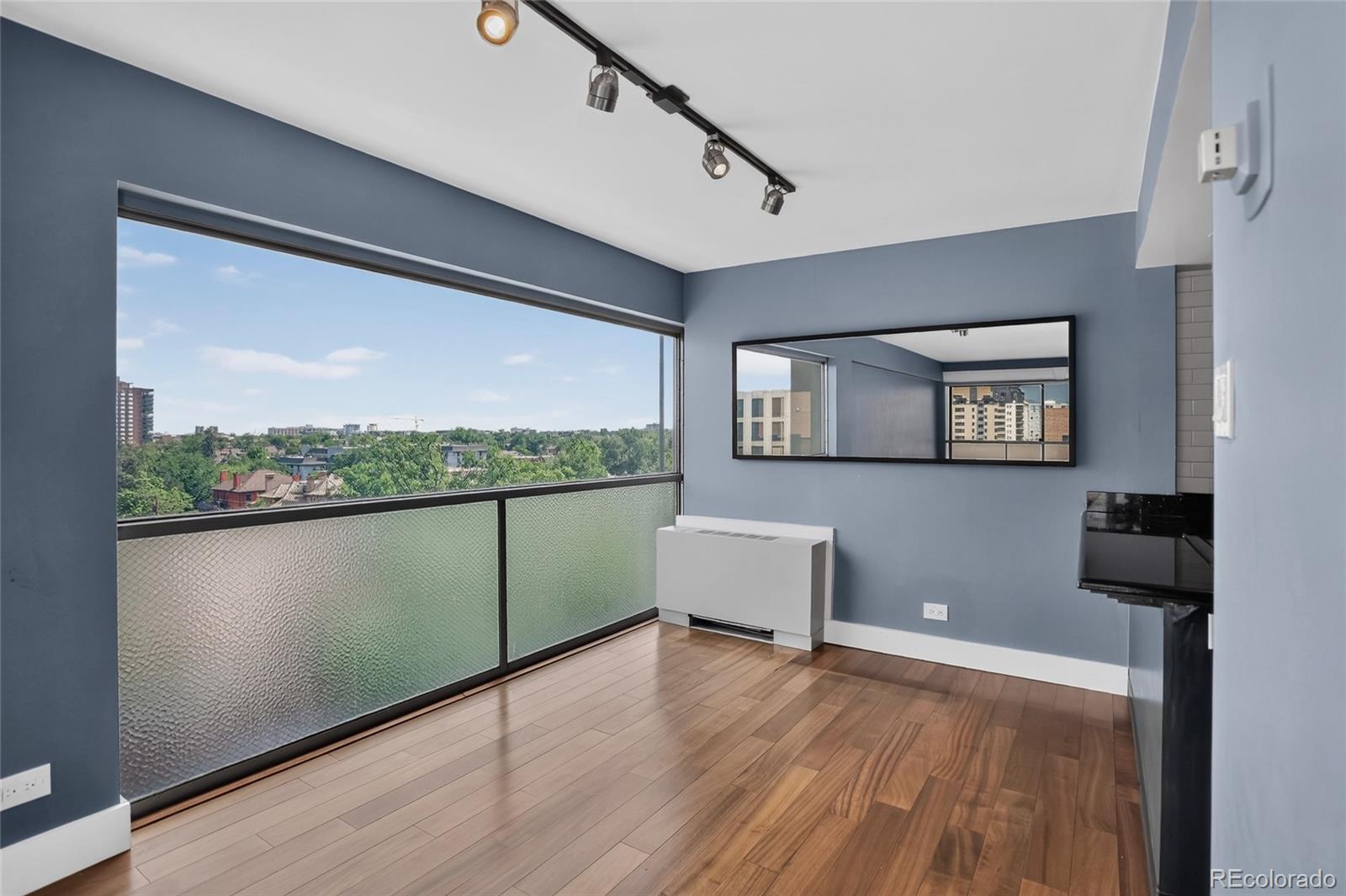 Homes for sale in Denver, CO | 888 N Logan St #9H, Denver, CO 80203 | MLS# 3419179