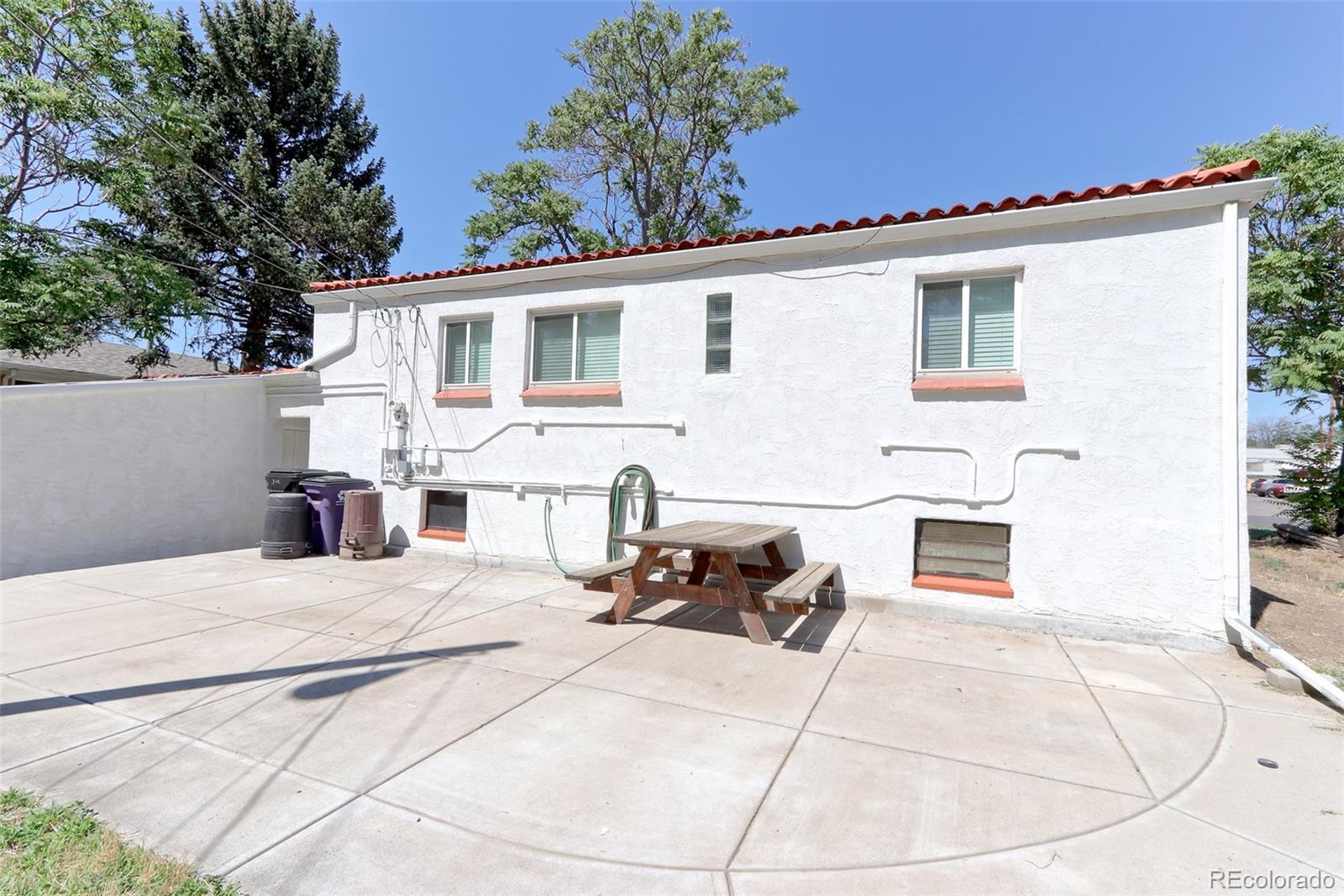28th image of 320 S Clay St, Denver, CO 80219 | MLS# 4674350