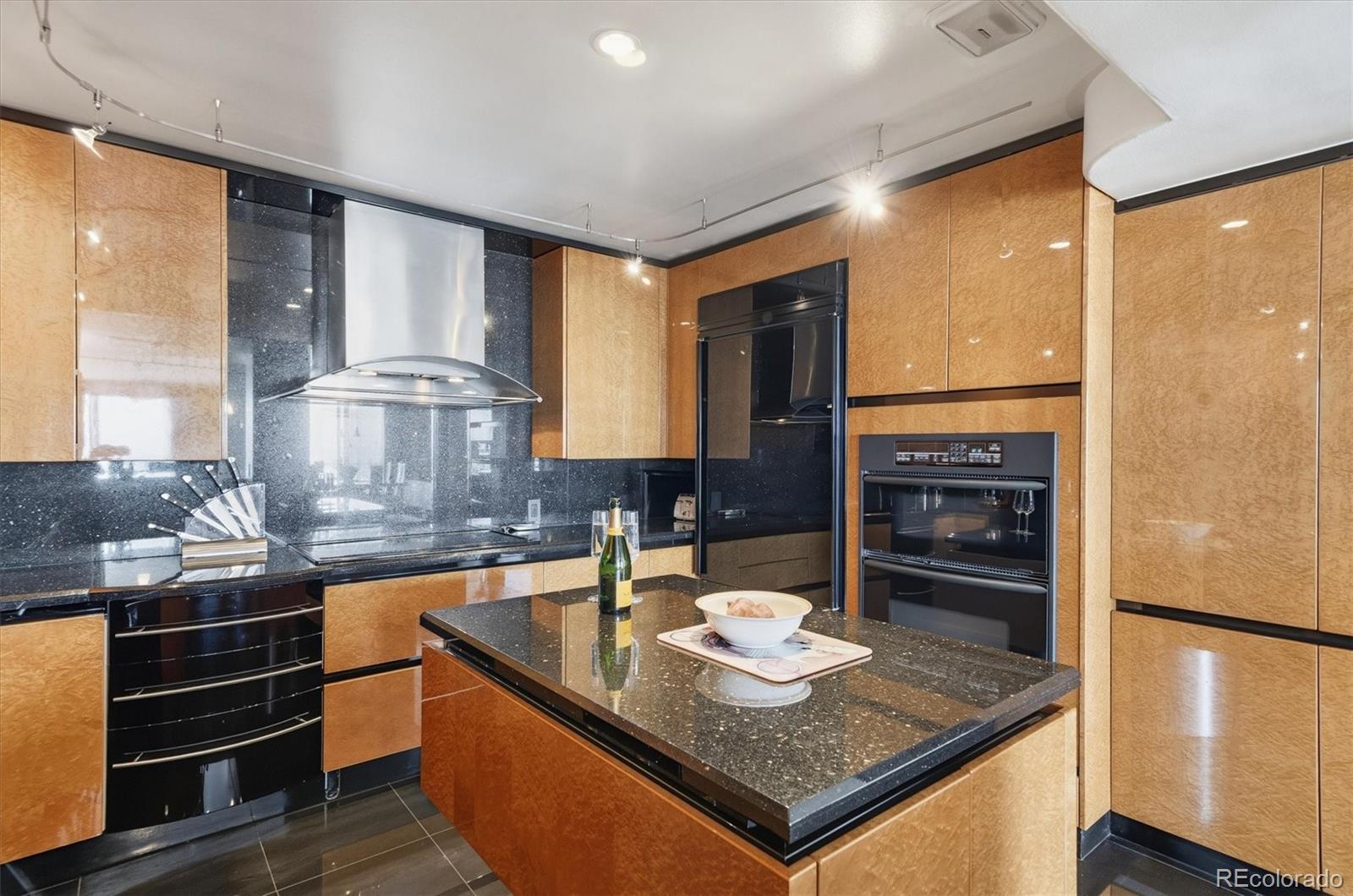 4th image of 1020 15Th St, Denver, CO 80202