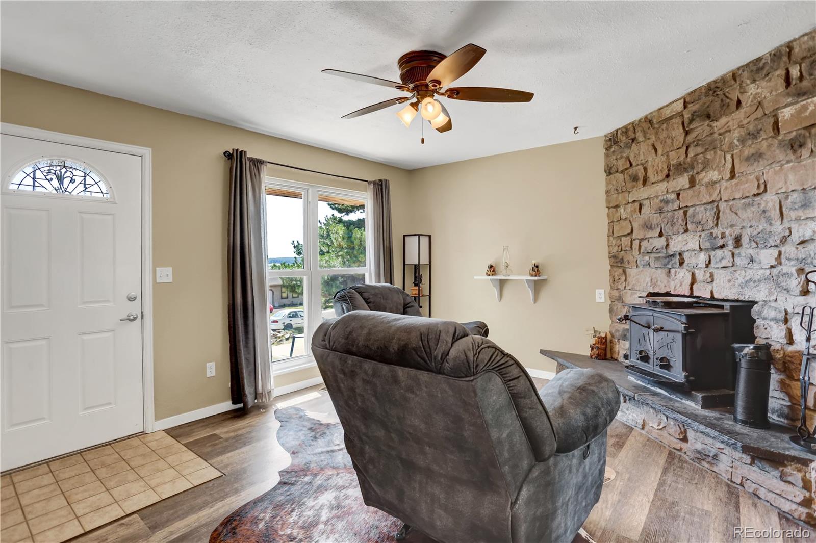 Homes for sale in Elizabeth, CO | 751 S Pearl St, Elizabeth, CO 80107 | MLS# 8722518