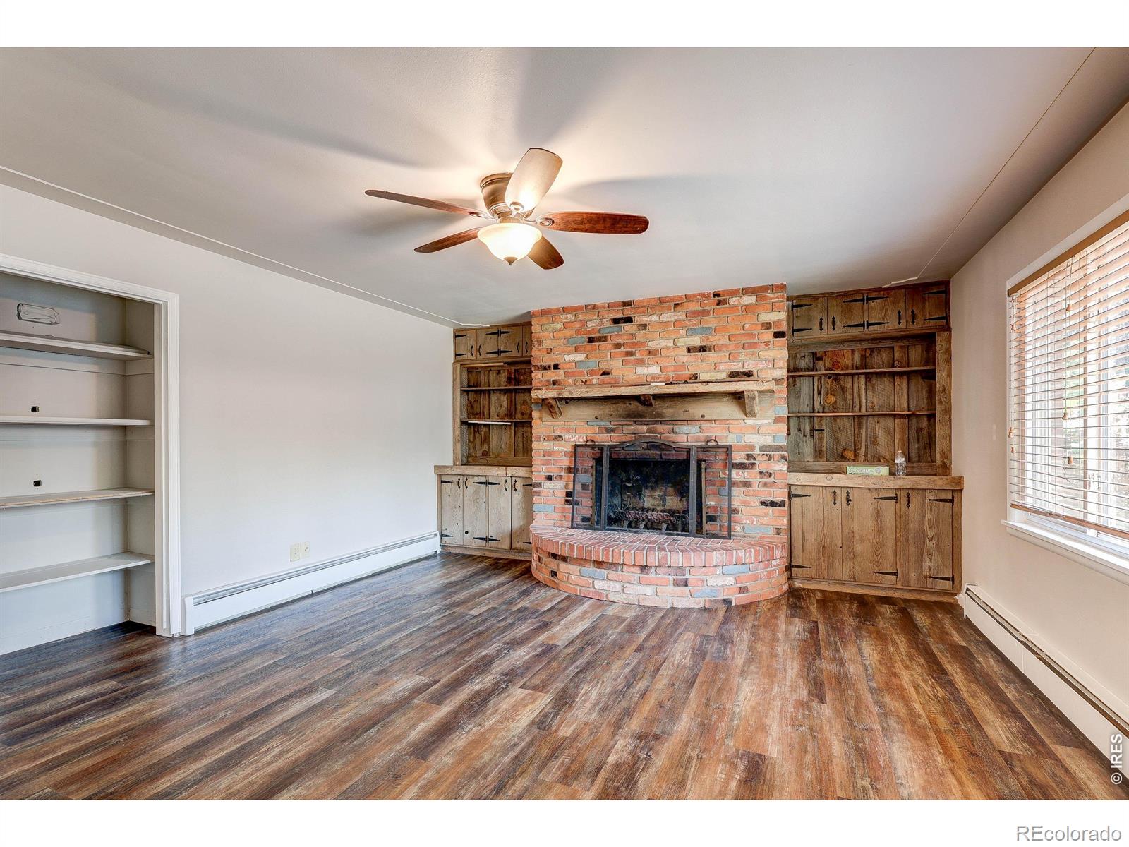 3rd image of 1827 Collyer St, Longmont, CO 80501 | MLS# IR1063154