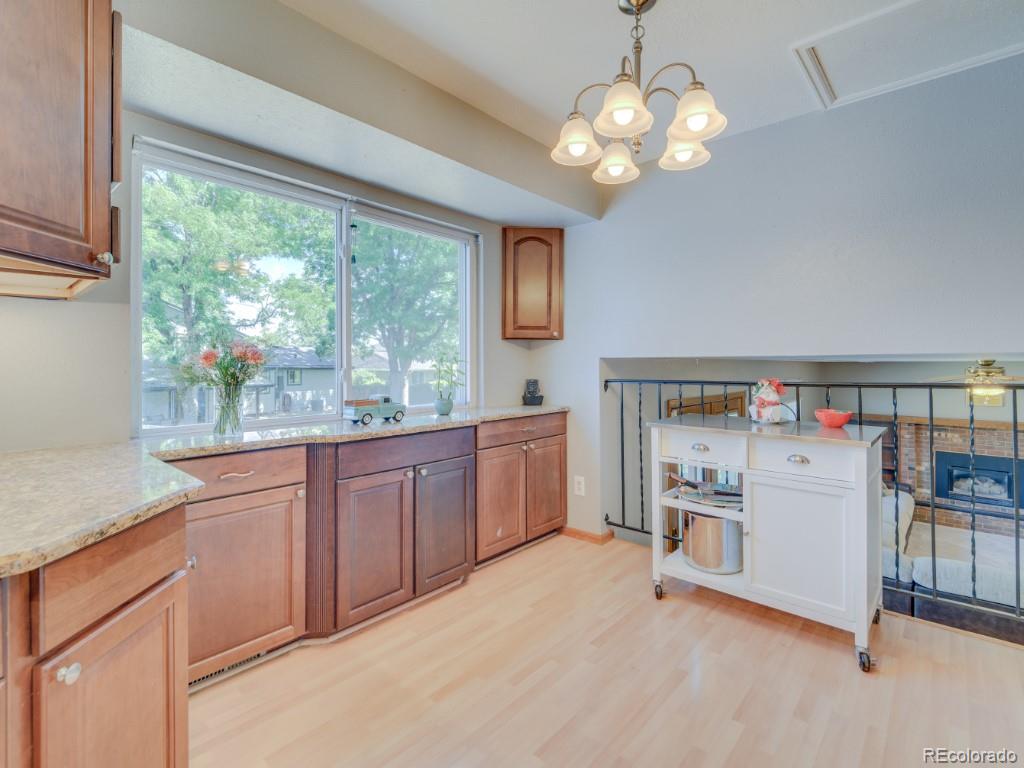 5th image of 6566 S Ammons Ct, Littleton, CO 80123 | MLS# 6121199