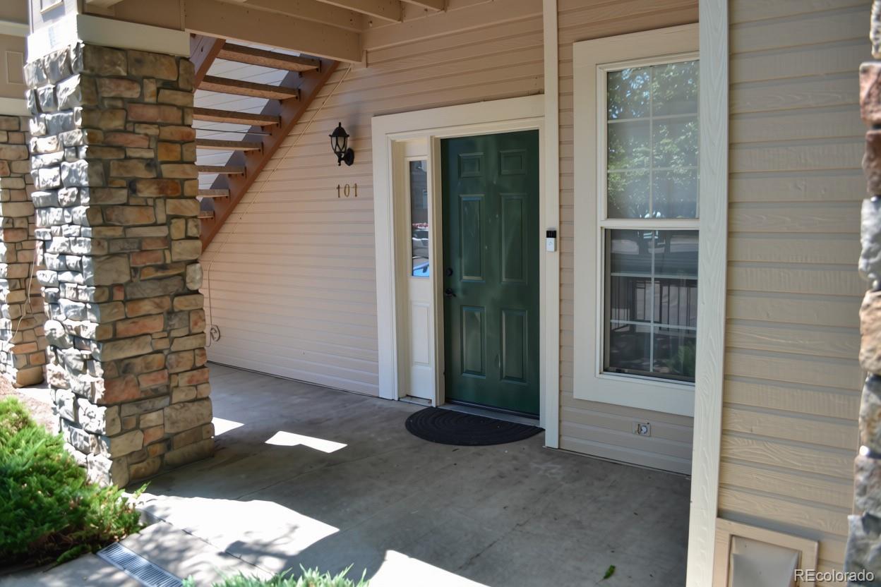1st image of 4085 S Crystal Cir, Aurora, CO 80014