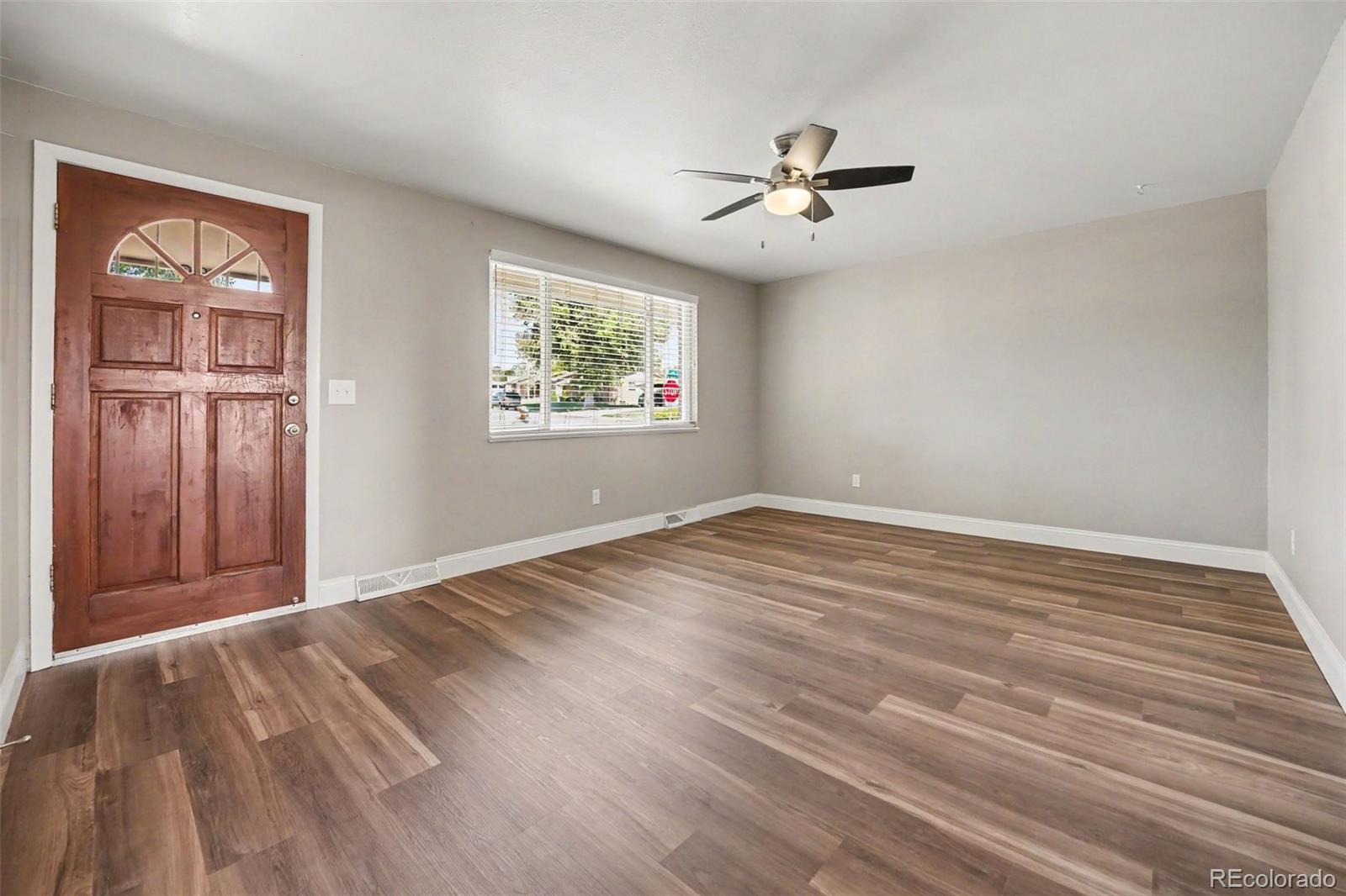 4th image of 400 Leo Ln, Thornton, CO 80260 | MLS# 9445651