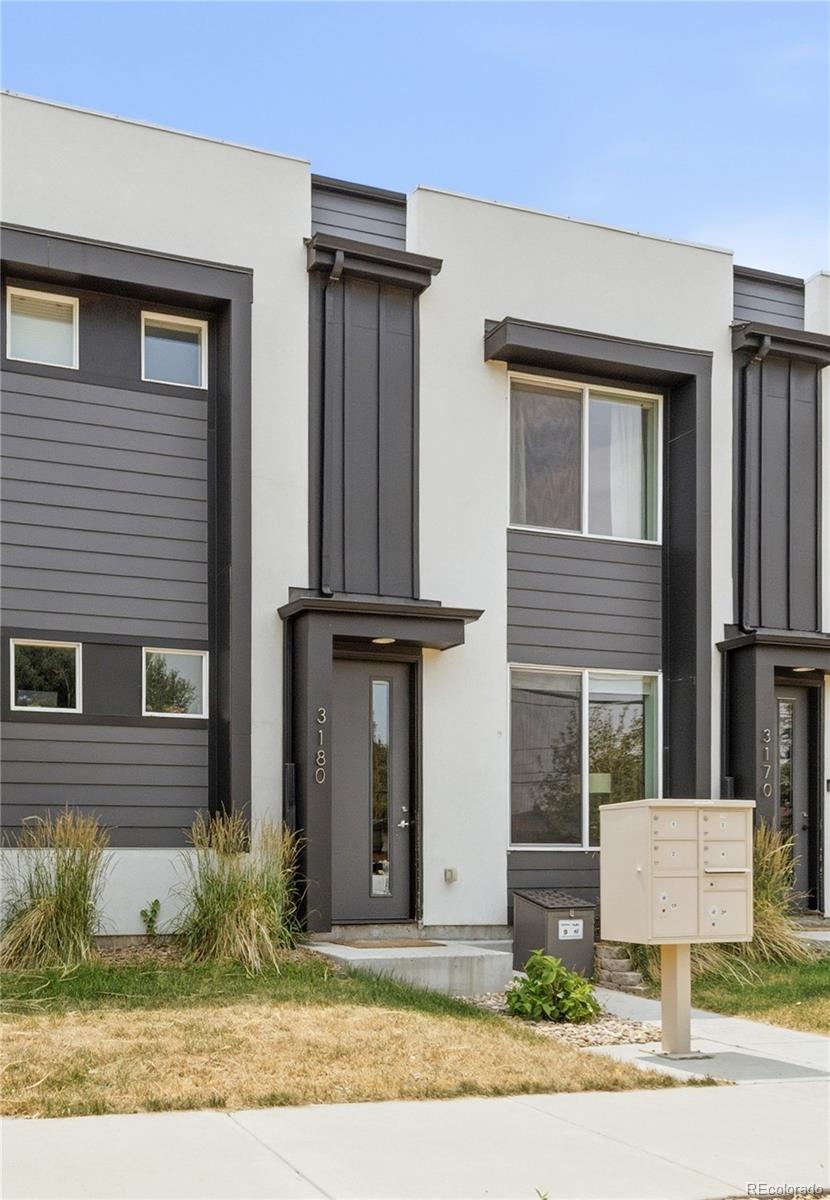 2nd image of 3180 E 33rd Ave, Denver, CO 80205 | MLS# 6241552