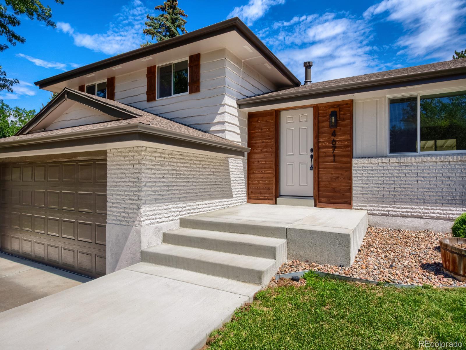 3rd image of 4671 E Fremont Pl, Littleton, CO 80122 | MLS# 9920215