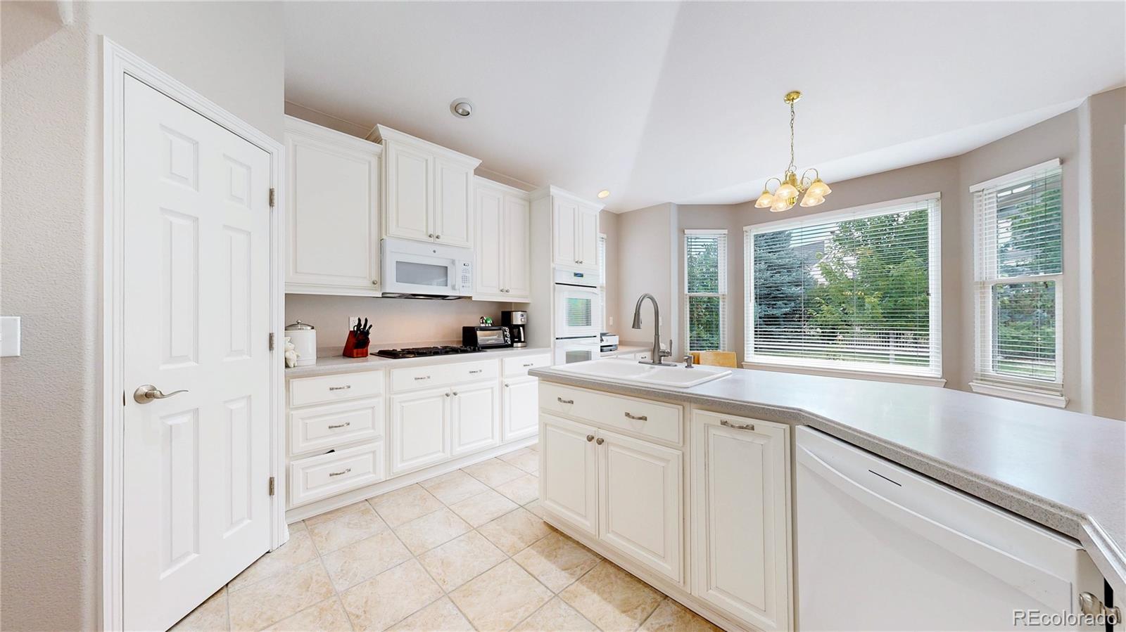 5th image of 22132 E Quarto Pl, Aurora, CO 80016 | MLS# 3843426