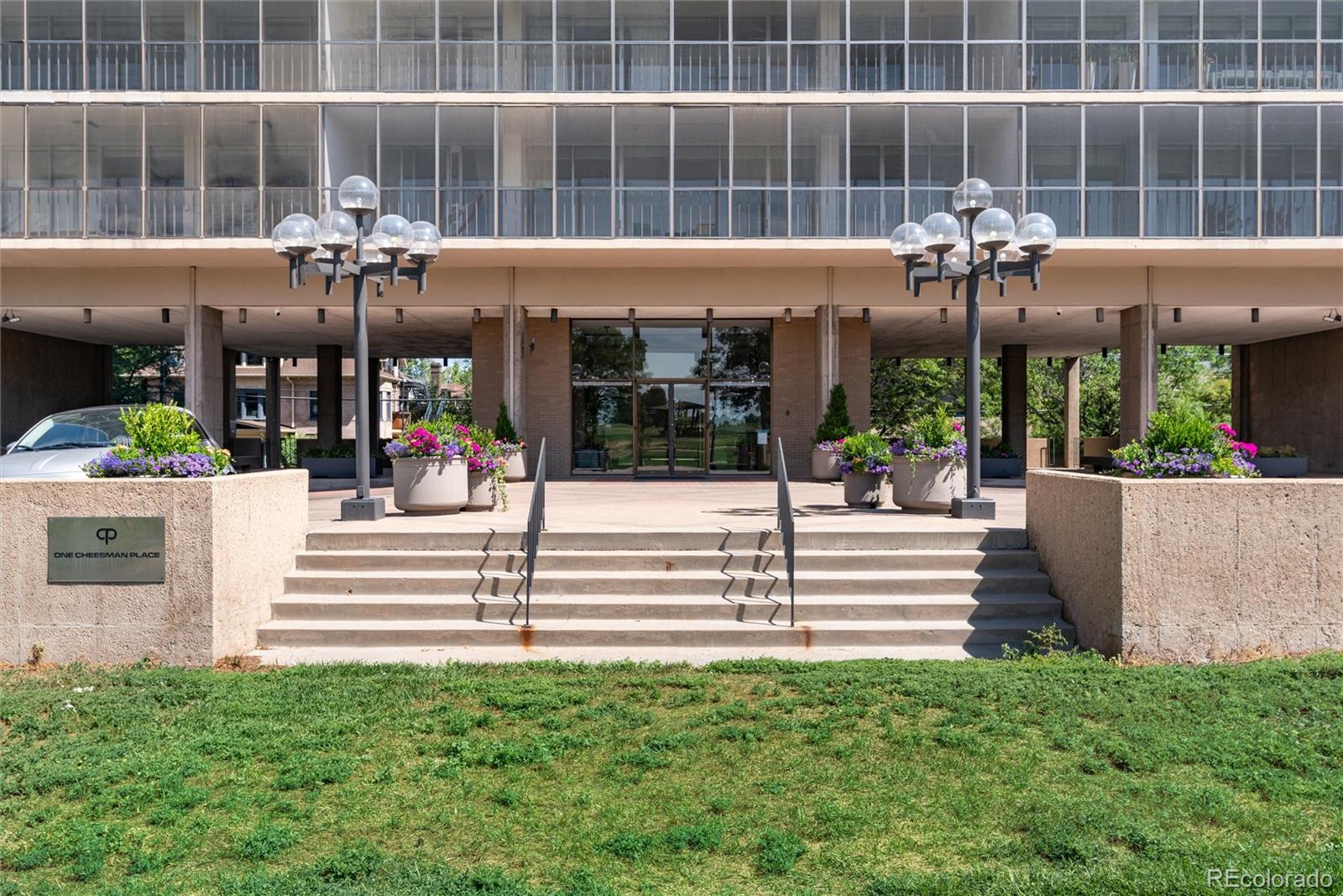 3rd image of 1201 N Williams St #5A, Denver, CO 80218 | MLS# 7498536