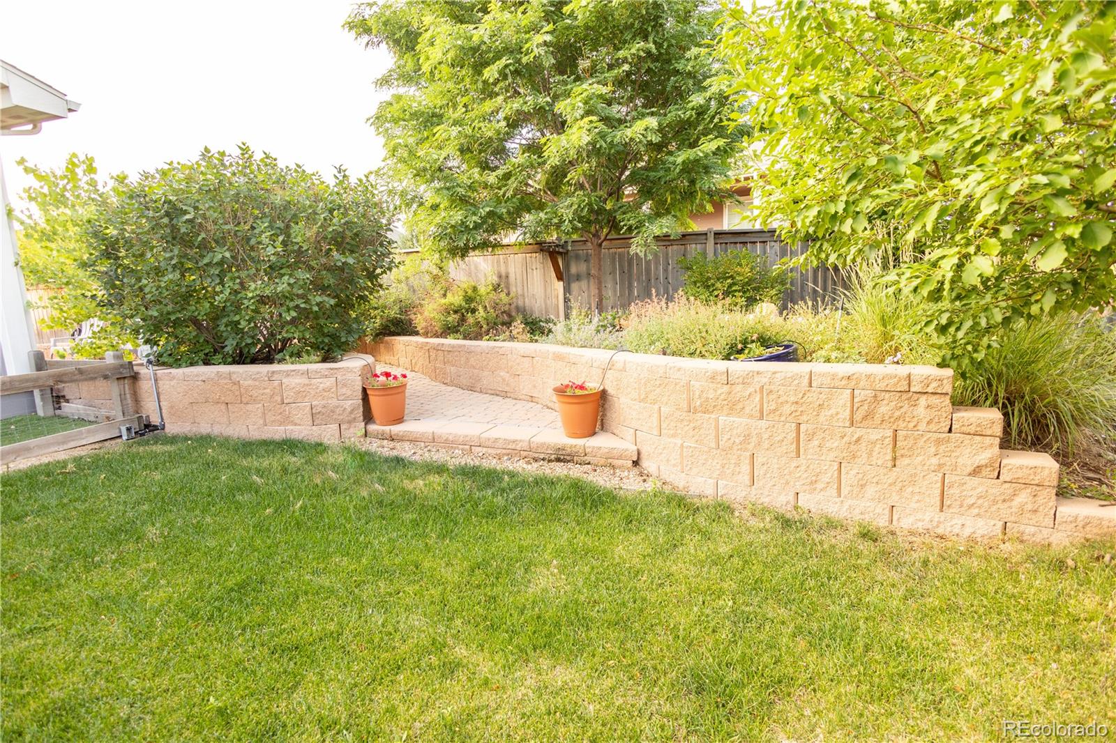 3rd image of 15753 Elizabeth Cir, Thornton, CO 80602 | MLS# 3236324