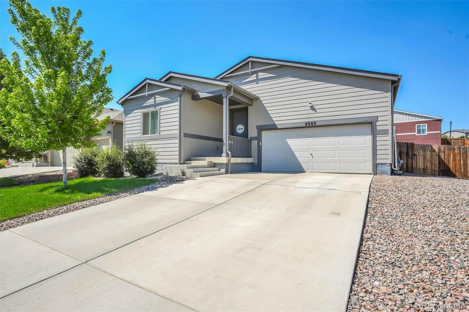 2nd image of 2303 Coyote Creek Dr, Fort Lupton, CO 80621 | MLS# 2338805