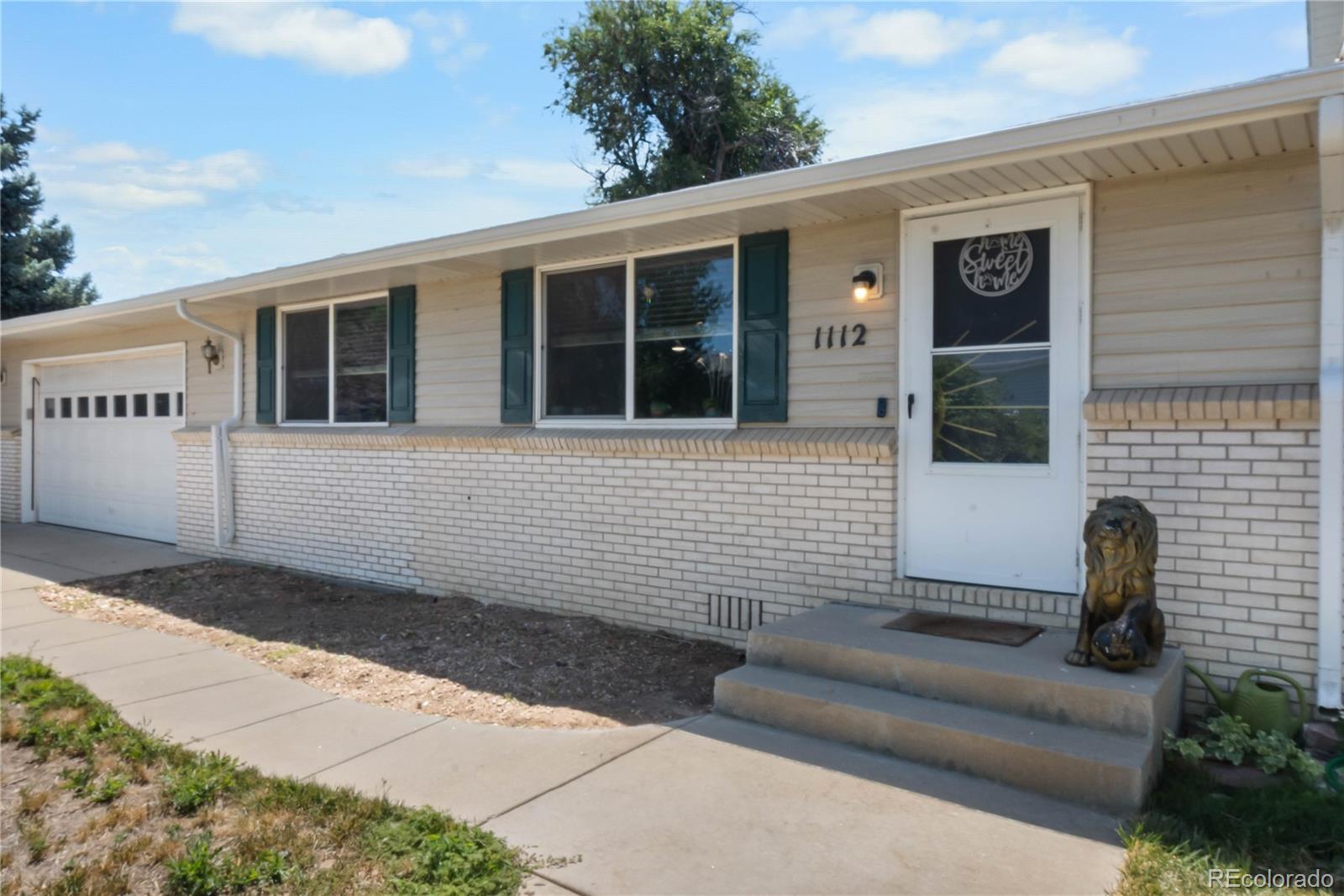 3rd image of 1112 Village Dr, Fort Lupton, CO 80621 | MLS# 9106657
