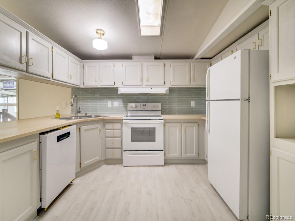 Homes for sale in Federal Heights, CO | 1801 W 92Nd St, Federal Heights, CO 80260 | MLS# 3189411