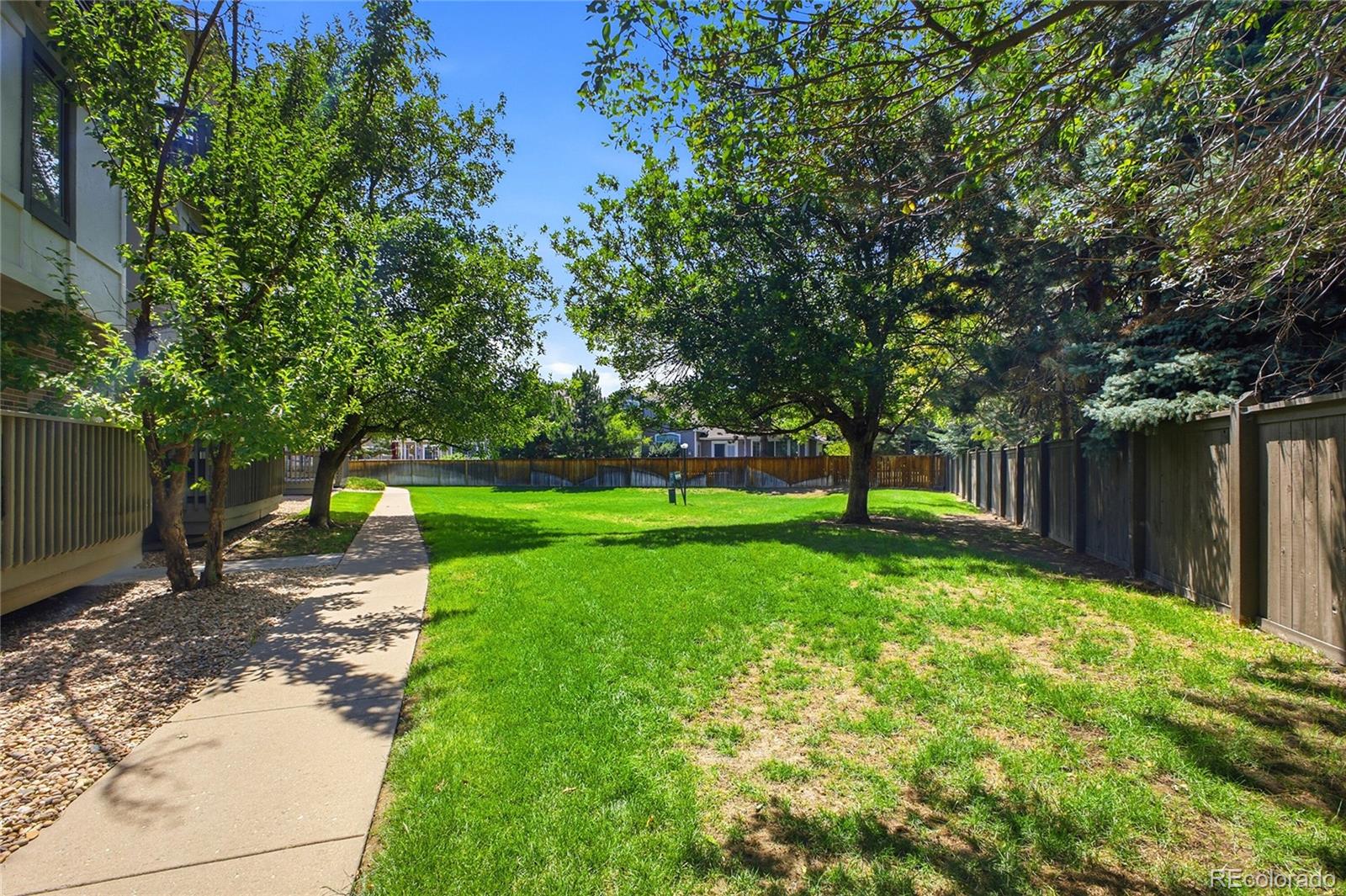 Homes for sale in Englewood, CO | 6405 S Dayton Street, Englewood, CO 80111 | Houzeo