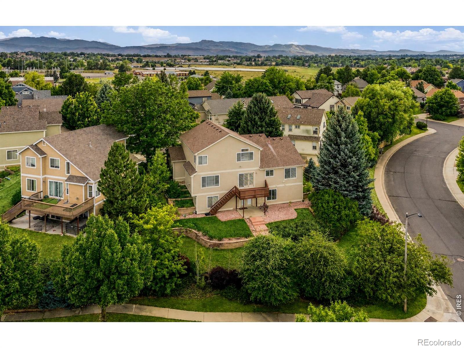2nd image of 824 Westbourn Ct, Fort Collins, CO 80525 | MLS# IR1064026