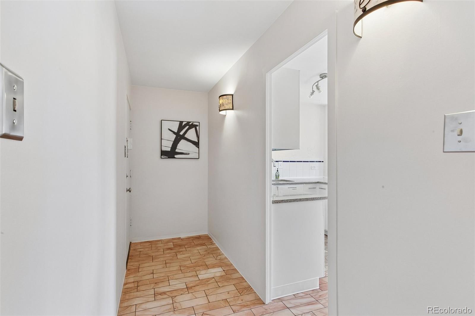 4th image of 888 N Logan St #5G, Denver, CO 80203 | MLS# 2277253