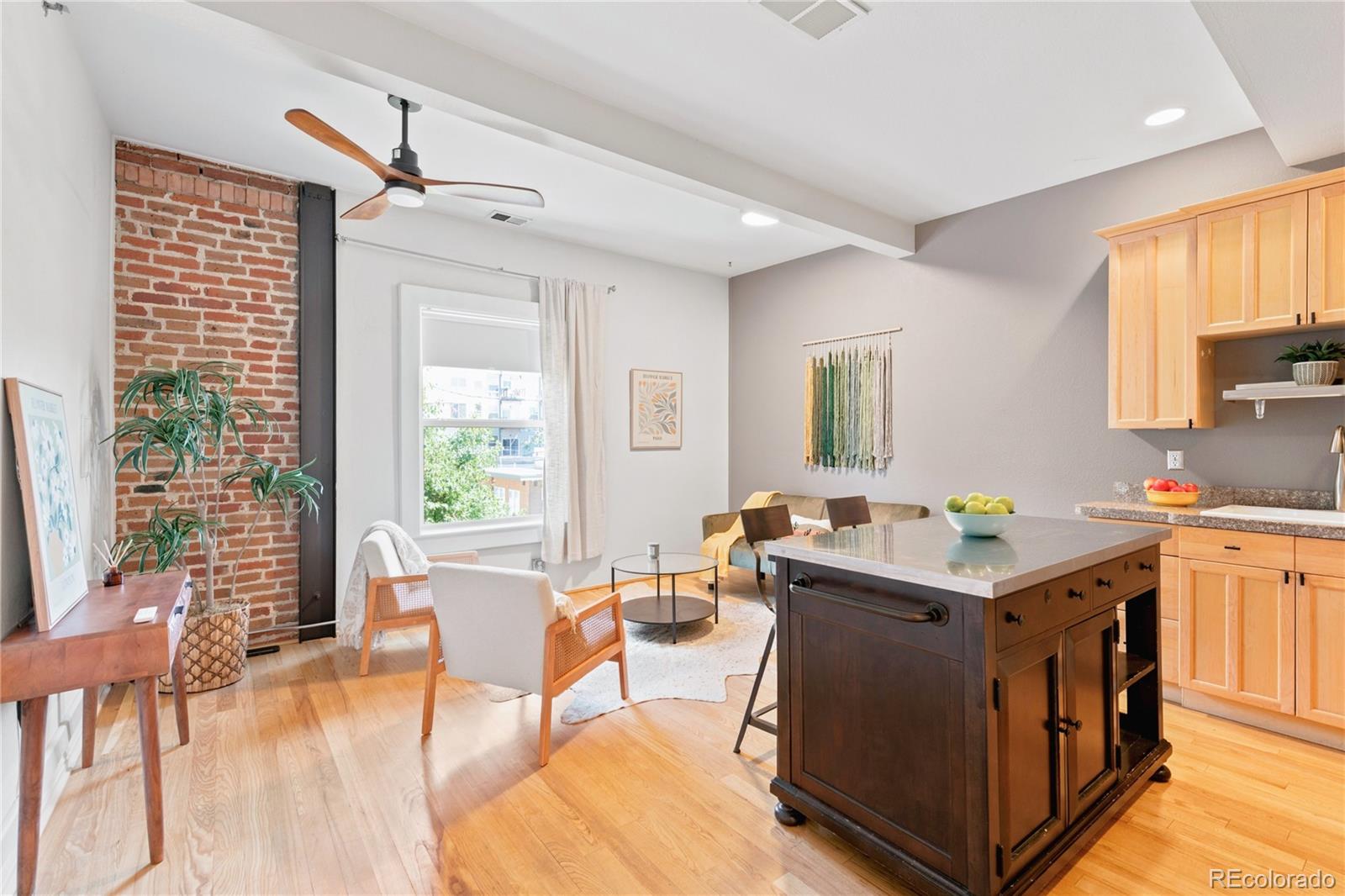 4th image of 800 E 18Th Ave, Denver, CO 80218