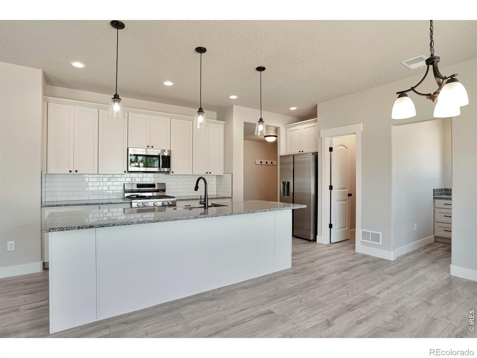 4th image of 9050 Harlequin Cir, Longmont, CO 80504 | MLS# IR1064129