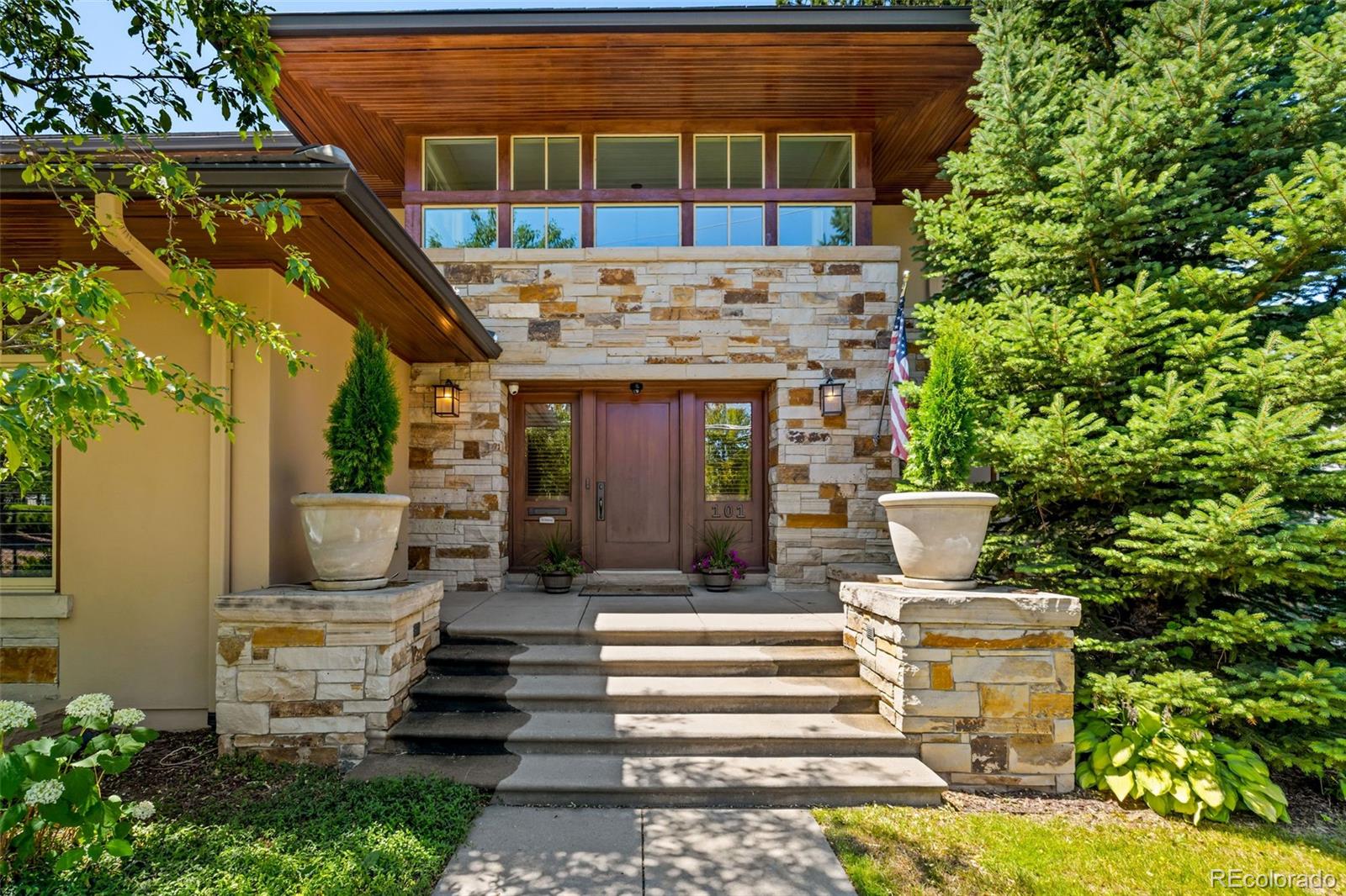 2nd image of 101 S Ash St, Denver, CO 80246 | MLS# 4765471