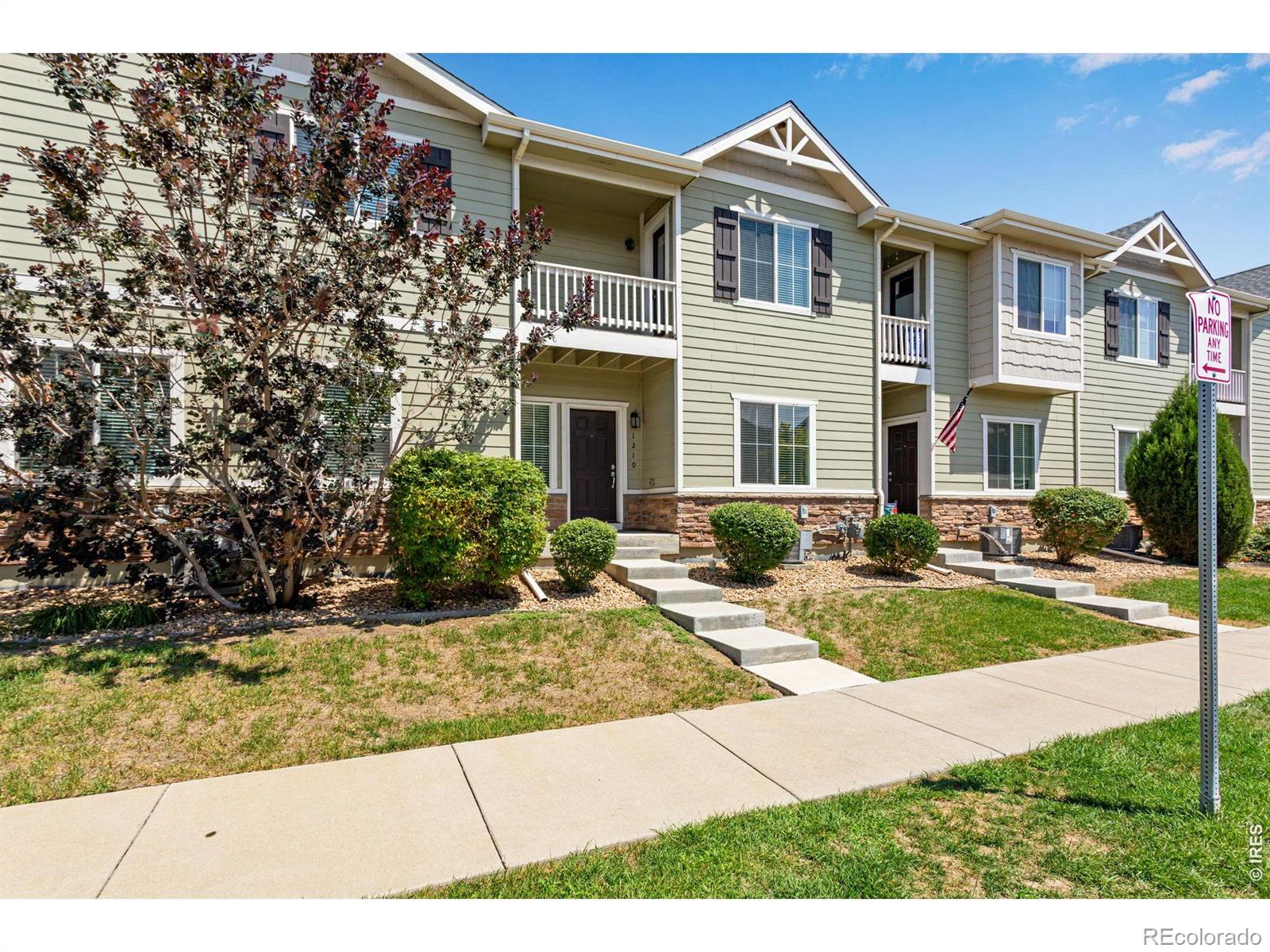 3rd image of 1210 Bistre St, Longmont, CO 80501 | MLS# IR1064157