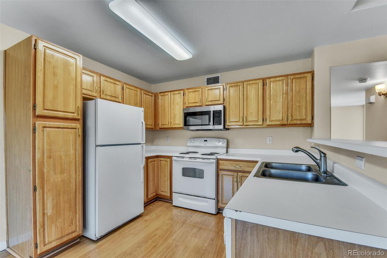 Homes for sale in Broomfield, CO | 1070 Opal St #204, Broomfield, CO 80020 | MLS# 6482455