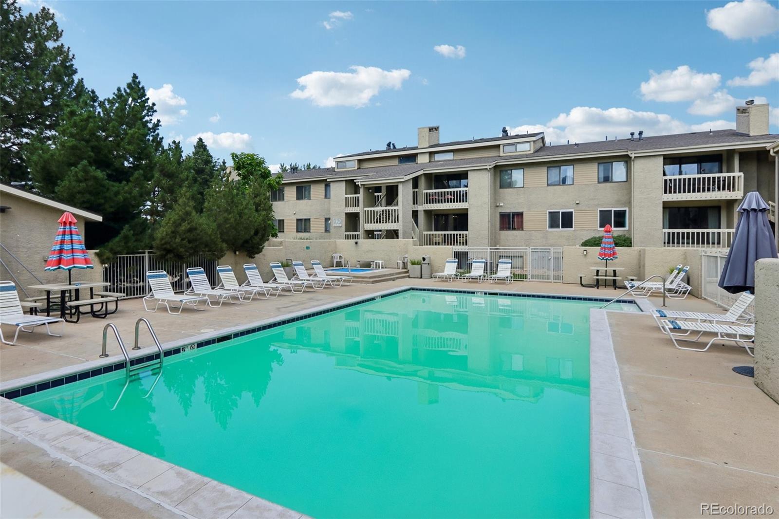 2nd image of 60 S Boulder Cir, Boulder, CO 80303