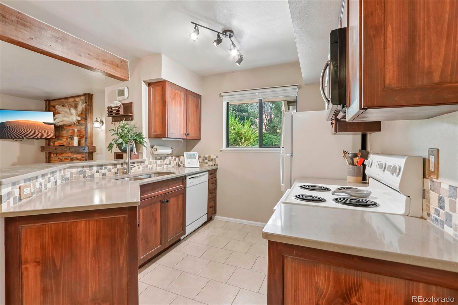 2nd image of 60 S Boulder Cir #6016, Boulder, CO 80303 | MLS# 5385675