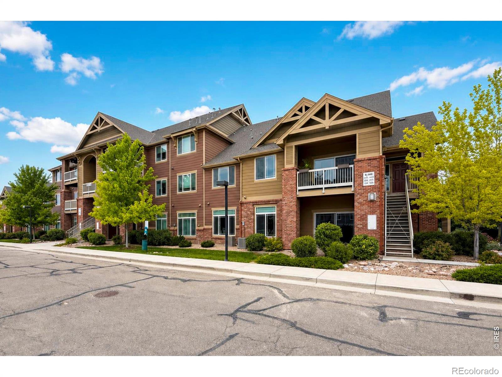 2nd image of 804 Summer Hawk Dr #8104, Longmont, CO 80504 | MLS# IR1064259