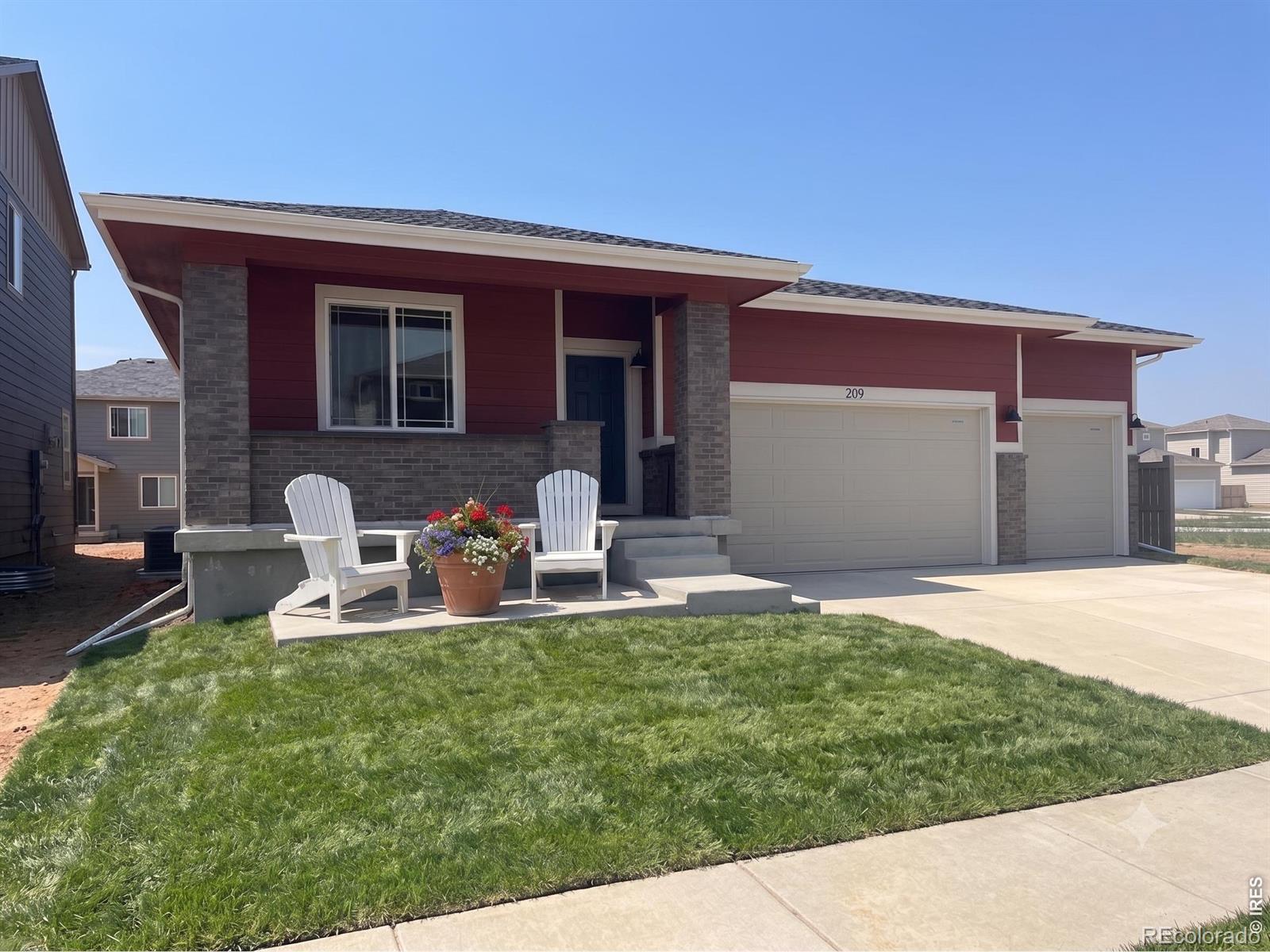 1st image of 209 Sugar Beet Ln, Berthoud, CO 80513 | MLS# IR1064283