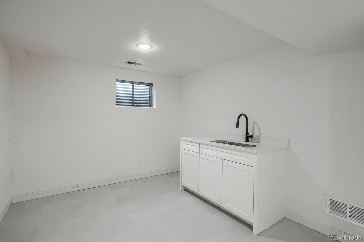21st image of 2615 S Laredo Ct, Aurora, CO 80013 | MLS# 3959530