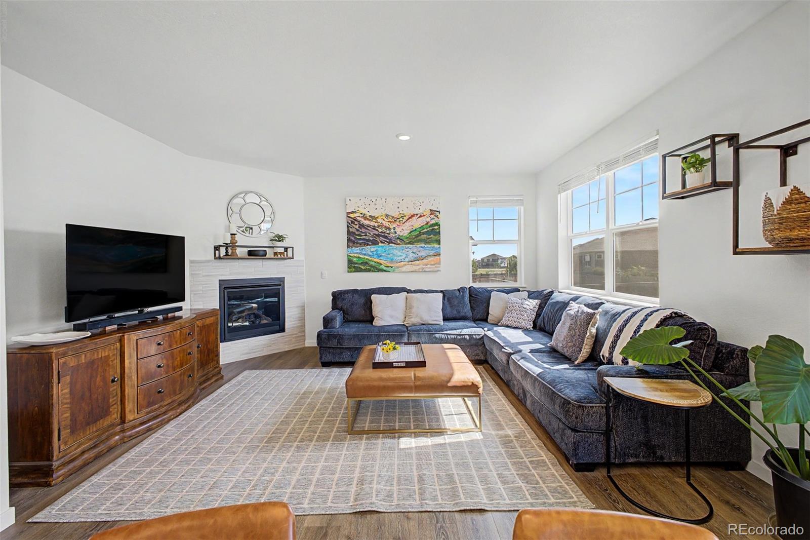 5th image of 1793 Vantage Pkwy, Berthoud, CO 80513 | MLS# 9802183