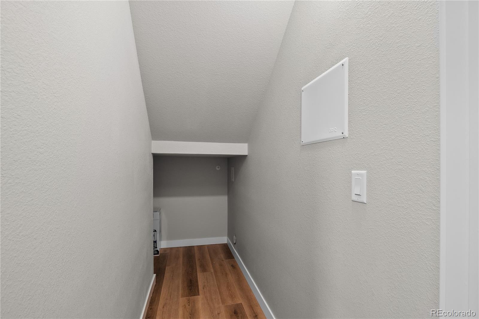 2nd image of 350 High Pt Dr, Longmont, CO 80504