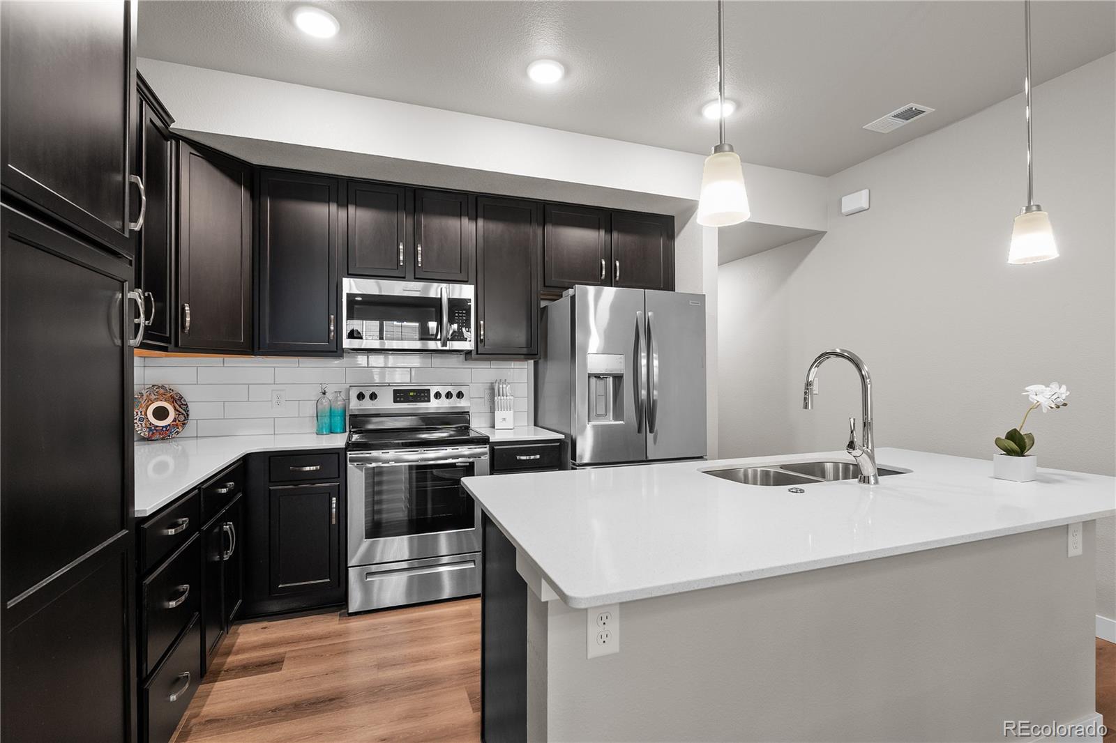 2nd image of 350 High Point Dr #C103, Longmont, CO 80504 | MLS# 7748090