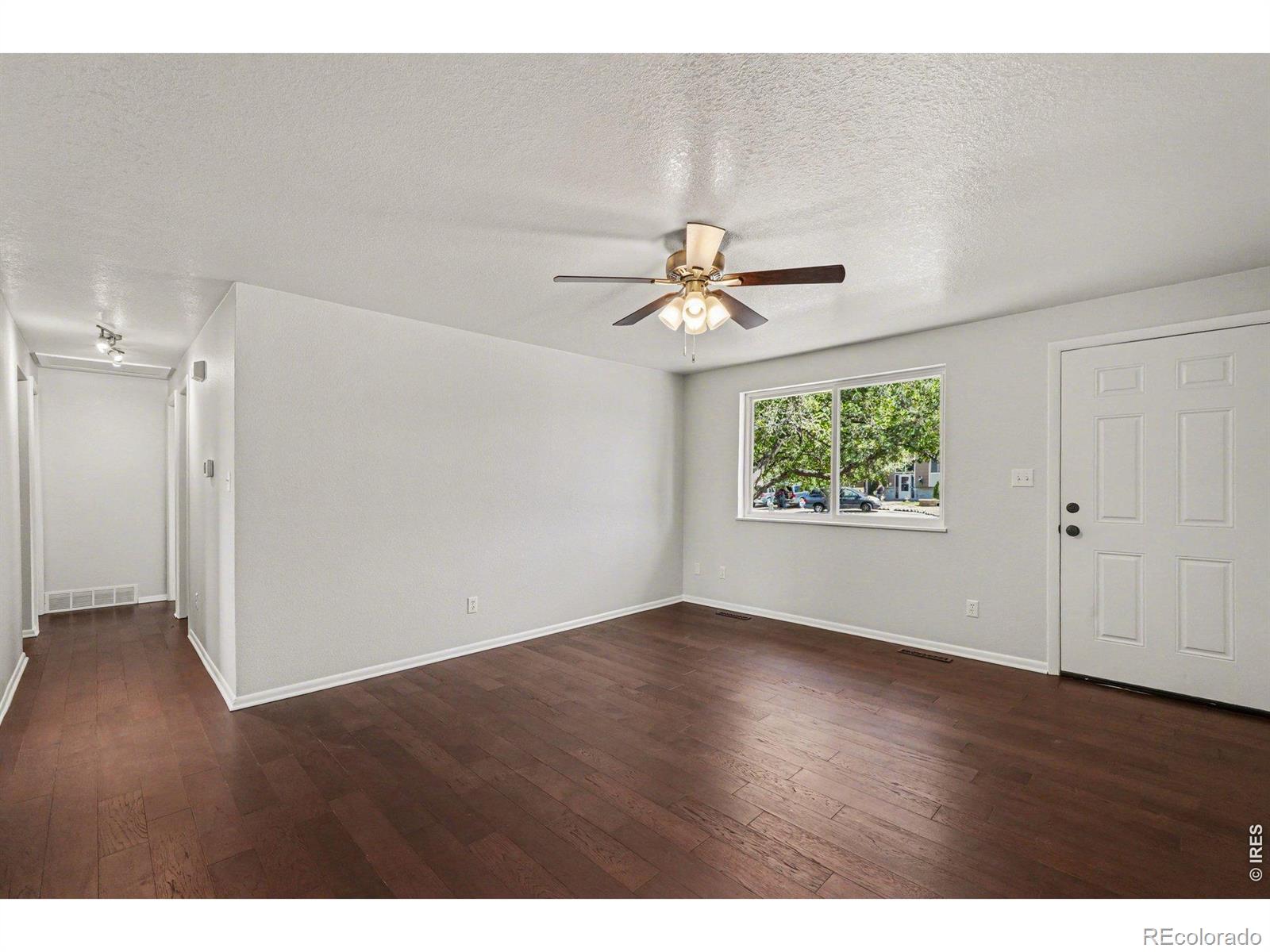 4th image of 531 Alpine St, Longmont, CO 80504 | MLS# IR1064385