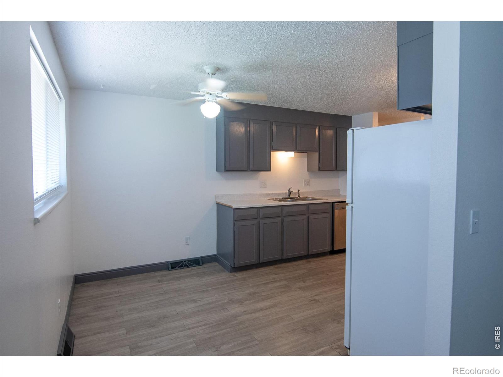4th image of 472 Lashley St, Longmont, CO 80504 | MLS# IR1064412