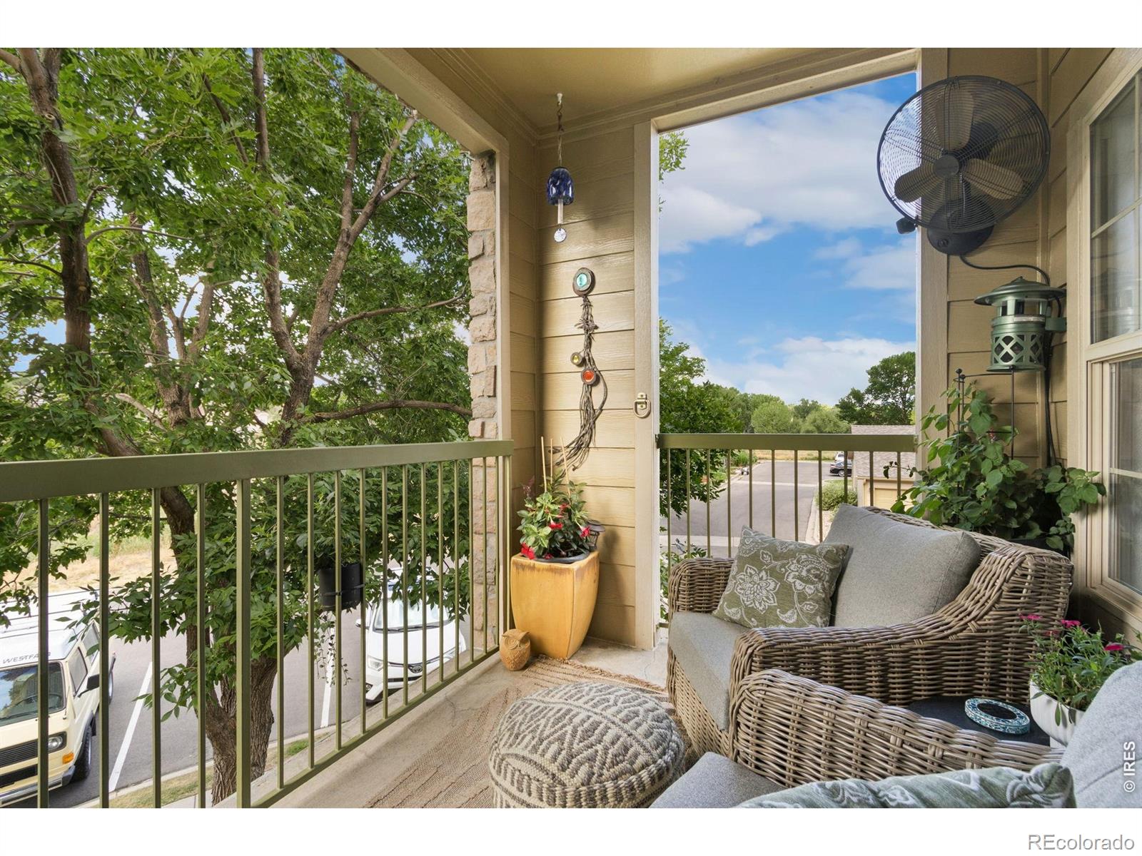 3rd image of 5620 Fossil Creek Pkwy #4207, Fort Collins, CO 80525 | MLS# IR1064502