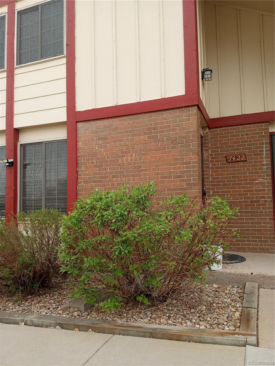 1st image of 7422 S Zephyr Ct, Littleton, CO 80128 | MLS# 8173409