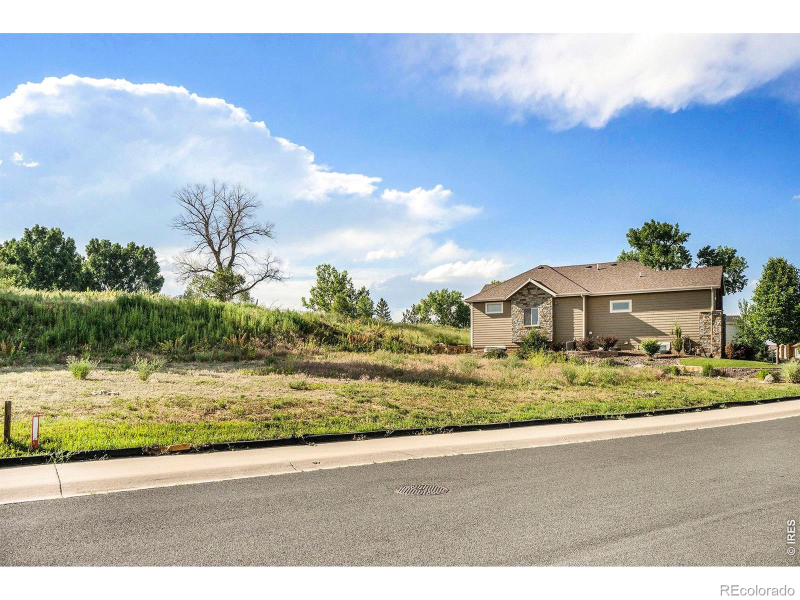 4th image of 763 Deer Meadow Dr, Loveland, CO 80537 | MLS# IR1064592