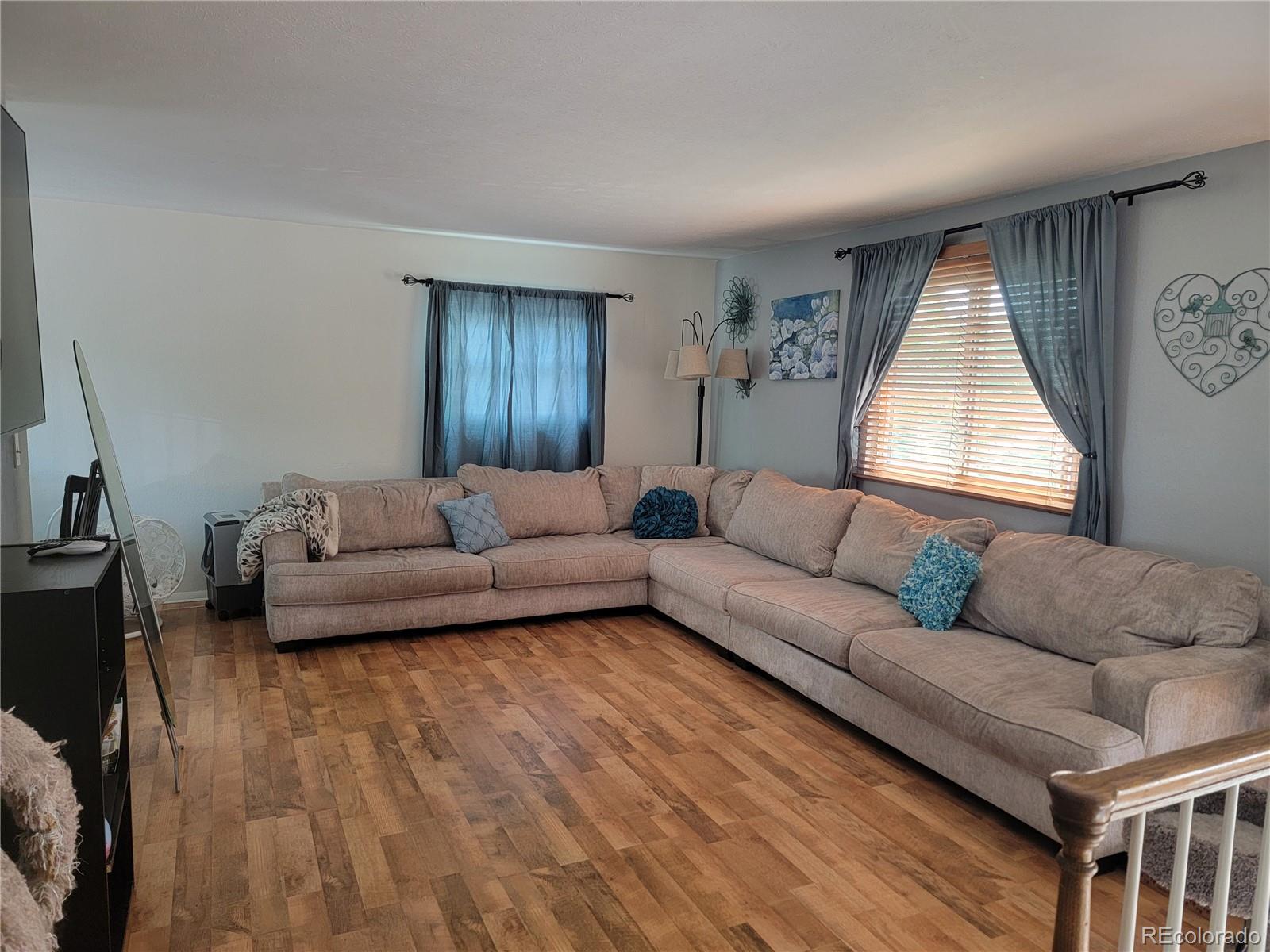 3rd image of 7620 Teller St, Arvada, CO 80003 | MLS# 5113489